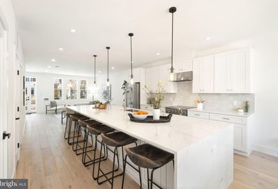 2727 Woodley Place NW Washington DC 20008