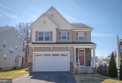 735 Essex Avenue Essex MD 21221