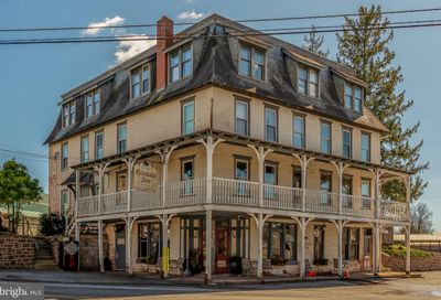 5 W Main Street Reinholds PA 17569