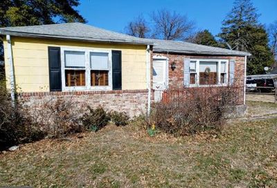 1832 Cremen Road Pasadena MD 21122