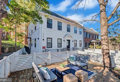 2630 39th Street NW 5 Washington DC 20007