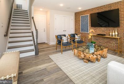 3541 Carnaby Street Hyattsville MD 20782