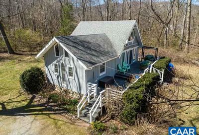 20 Dogwood Dr Stanardsville VA 22973
