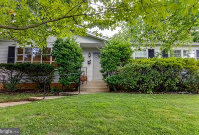 8407 Berea Court Vienna VA 22180