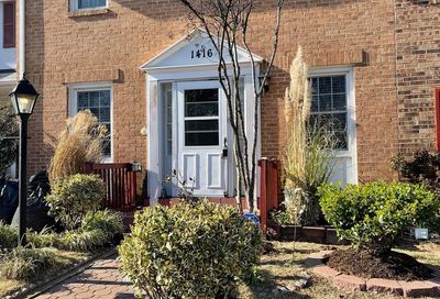 1416 Deerfield Lane Woodbridge VA 22191