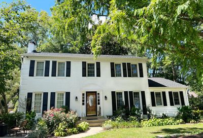 7806 Worthing Court Alexandria VA 22315