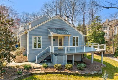 1250 Wedgewood Manor Way Reston VA 20194