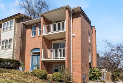 2156 Military Road N Arlington VA 22207