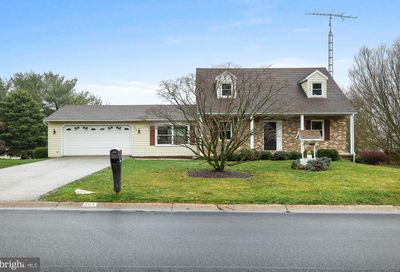 204 Cardinal Drive Shrewsbury PA 17361