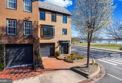 101 Quay Street Alexandria VA 22314