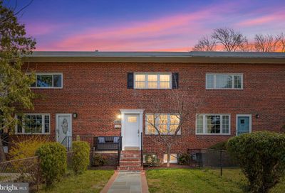437 Earl Street Alexandria VA 22314