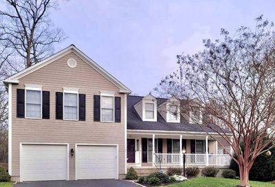 42 Bridgeport Circle Stafford VA 22554