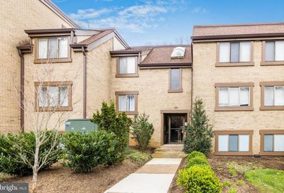 1668 Parkcrest Circle 100 Reston VA 20190