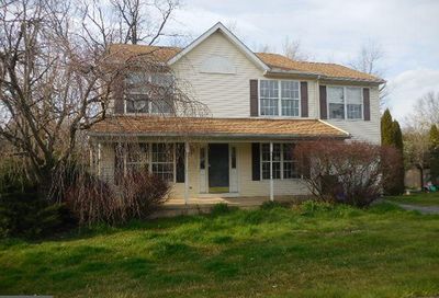 14 Penn Oak Lane Oxford PA 19363