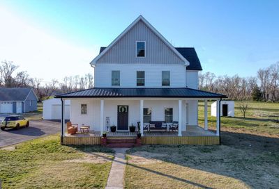 28 W Walnut Street Magnolia DE 19962