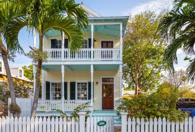 1104 Petronia Street Key West FL 33040