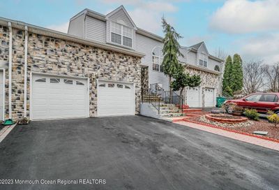 72 Kingfisher Court Marlboro NJ 07746