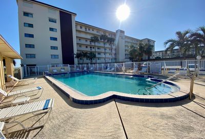 55 N 4th Street Cocoa Beach FL 32931
