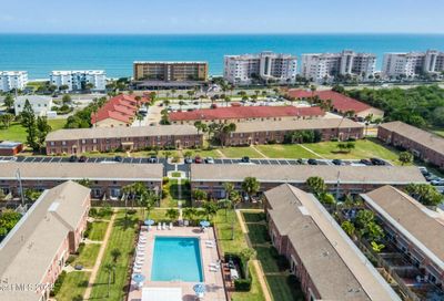 911 S Colonial Court Indian Harbour Beach FL 32937