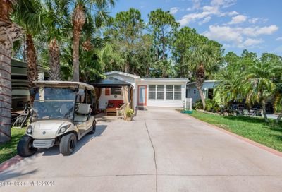 489 Fawn Trl Titusville FL 32780