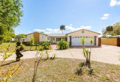 905 Harrison Street Titusville FL 32780