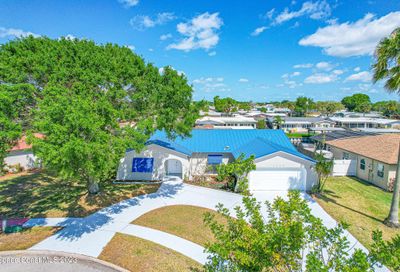 2030 Porpoise Street Merritt Island FL 32952