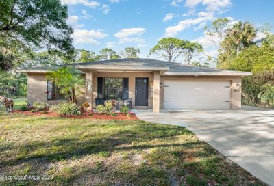 5010 Panther Lane Mims FL 32754