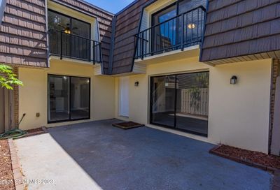 1018 Vista Oaks Circle Palm Bay FL 32905