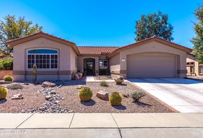 1102 E Versailles Drive Oro Valley AZ 85755