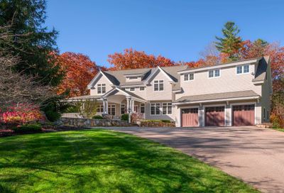 4 Gehrigs Way York ME 03902