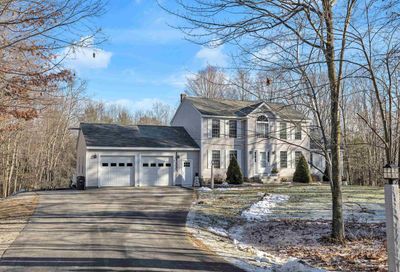 14 Laurel Road Hooksett NH 03106