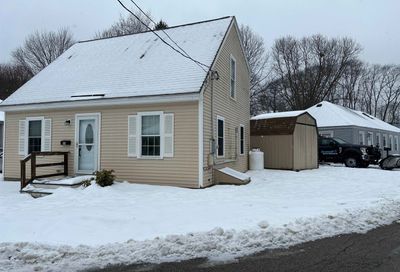 35 Cromwell Street Kittery ME 03904