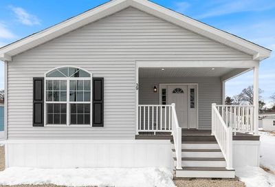 39 Hagop Road Salem NH 03079