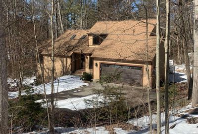 16 Old Manchester Road Amherst NH 03031
