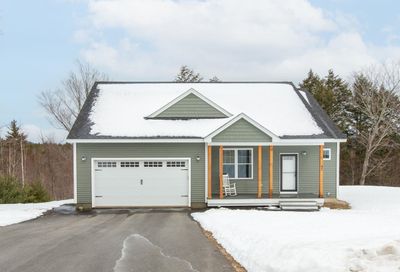 65 Richards Way Farmington NH 03835