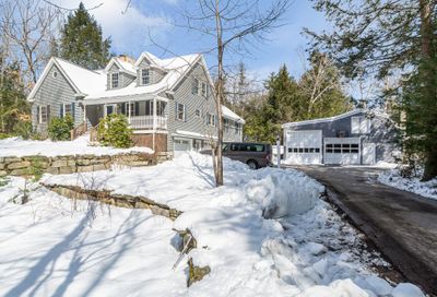 64 Rowe Drive Fremont NH 03044
