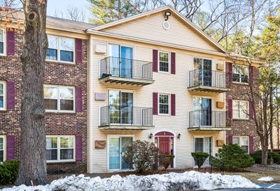 4 Autumn Leaf Drive Nashua NH 03060