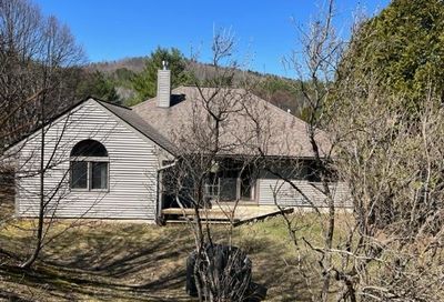 132 Laurel Lane Hartford VT 05001