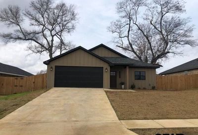 17213 Crossing Circle Lindale TX 75771