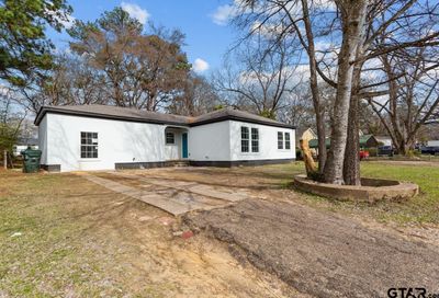 2325 Rosemont Tyler TX 75702
