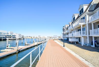 33 Chelsea Ct Atlantic City NJ 08401-3468