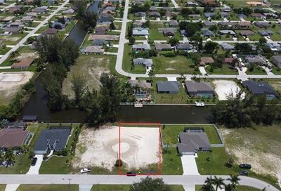 2139 SW 4th Ct Cape Coral FL 33991
