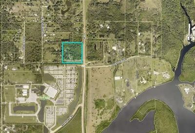 18031/041 State Road 31 North Fort Myers FL 33917