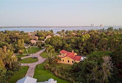15561 Paper Tree Ct North Fort Myers FL 33917