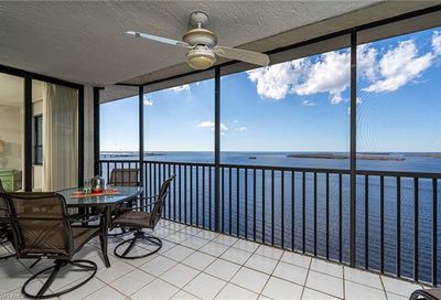 17080 Harbour Point Dr 1215 Fort Myers FL 33908