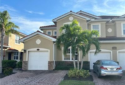 8505 Oakshade Cir 201 Fort Myers FL 33919