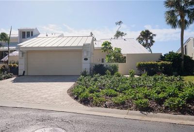 15589 Lockmaben Ave Fort Myers FL 33912