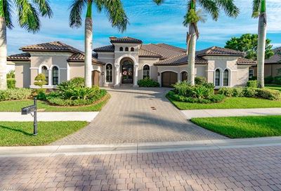 7514 Hogan Ct Naples FL 34113