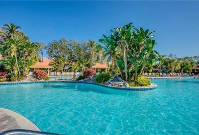 2285 Hidden Lake Dr 3607 Naples FL 34112