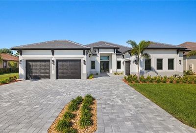 3337 Chestnut Grove Dr Alva FL 33920